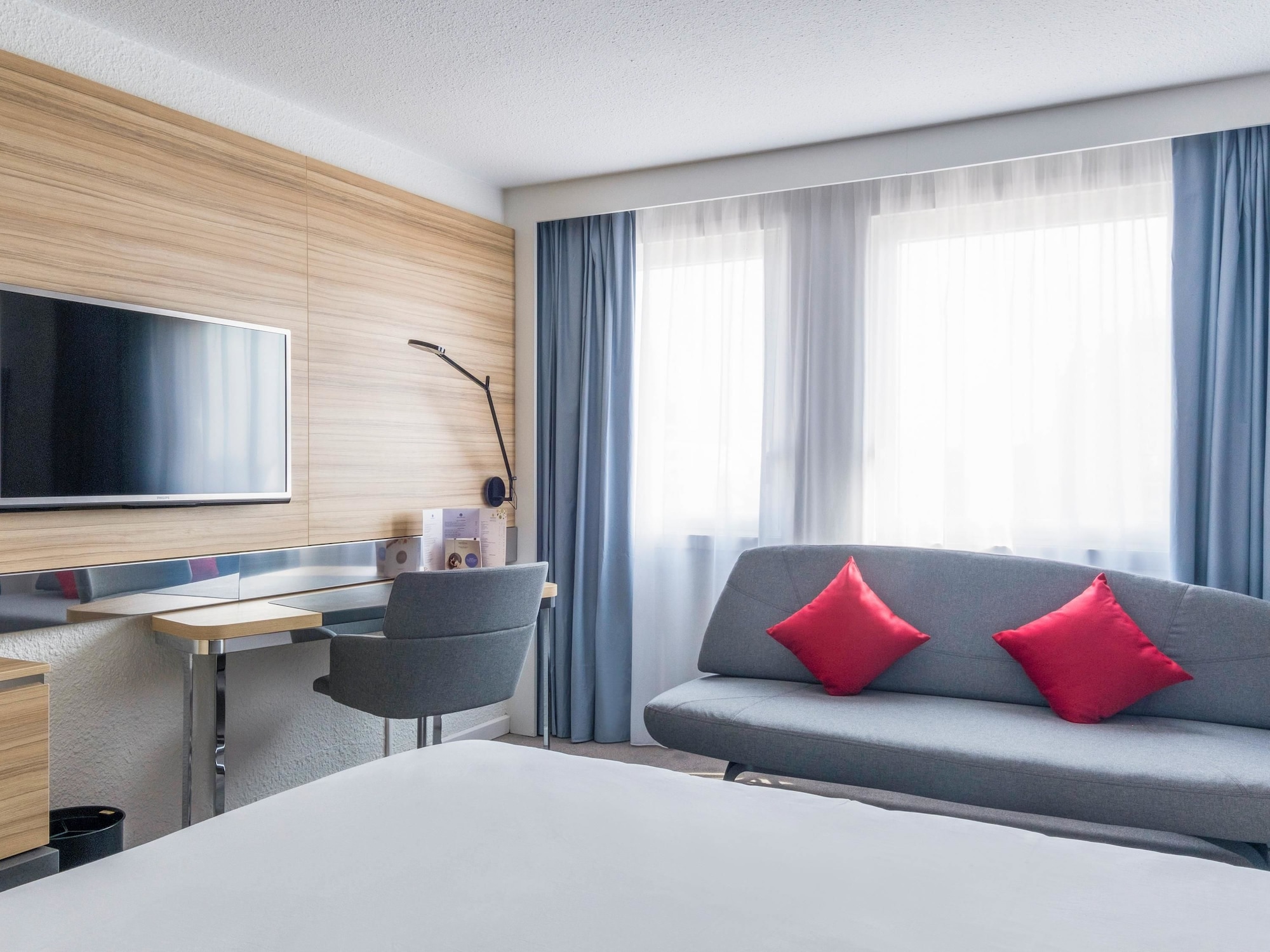 高级间 - 1张双人床和1张单人梳化床