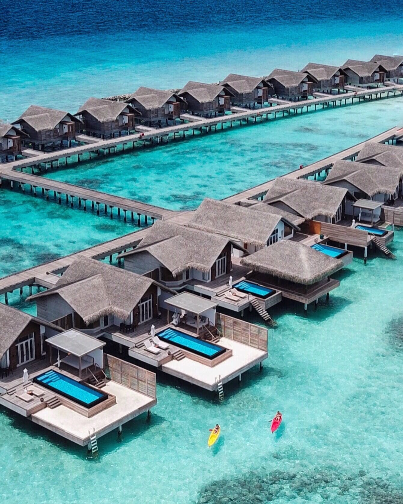 水上日落两卧室别墅 - 带泳池