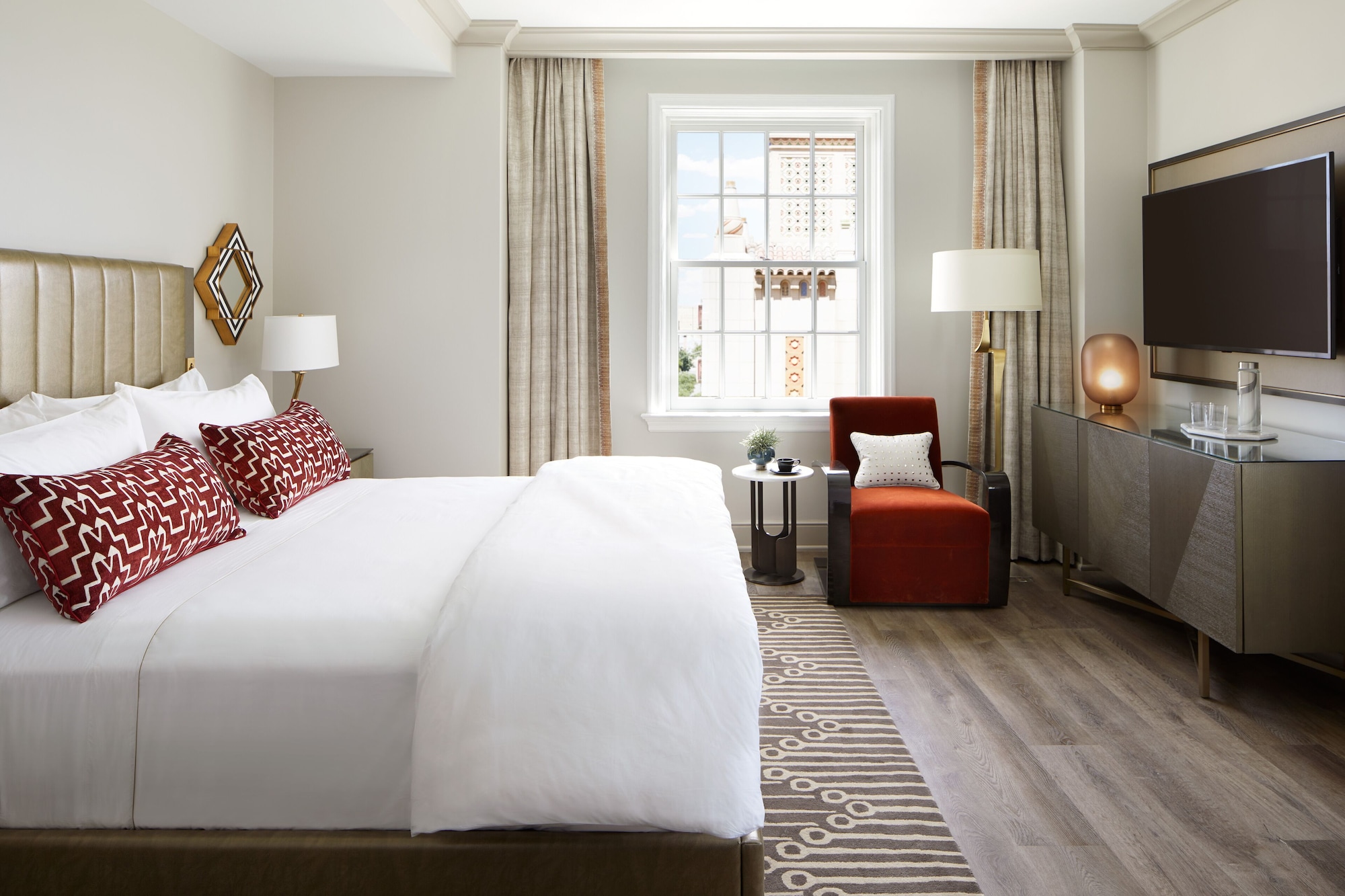 特大床房（Pioneer）