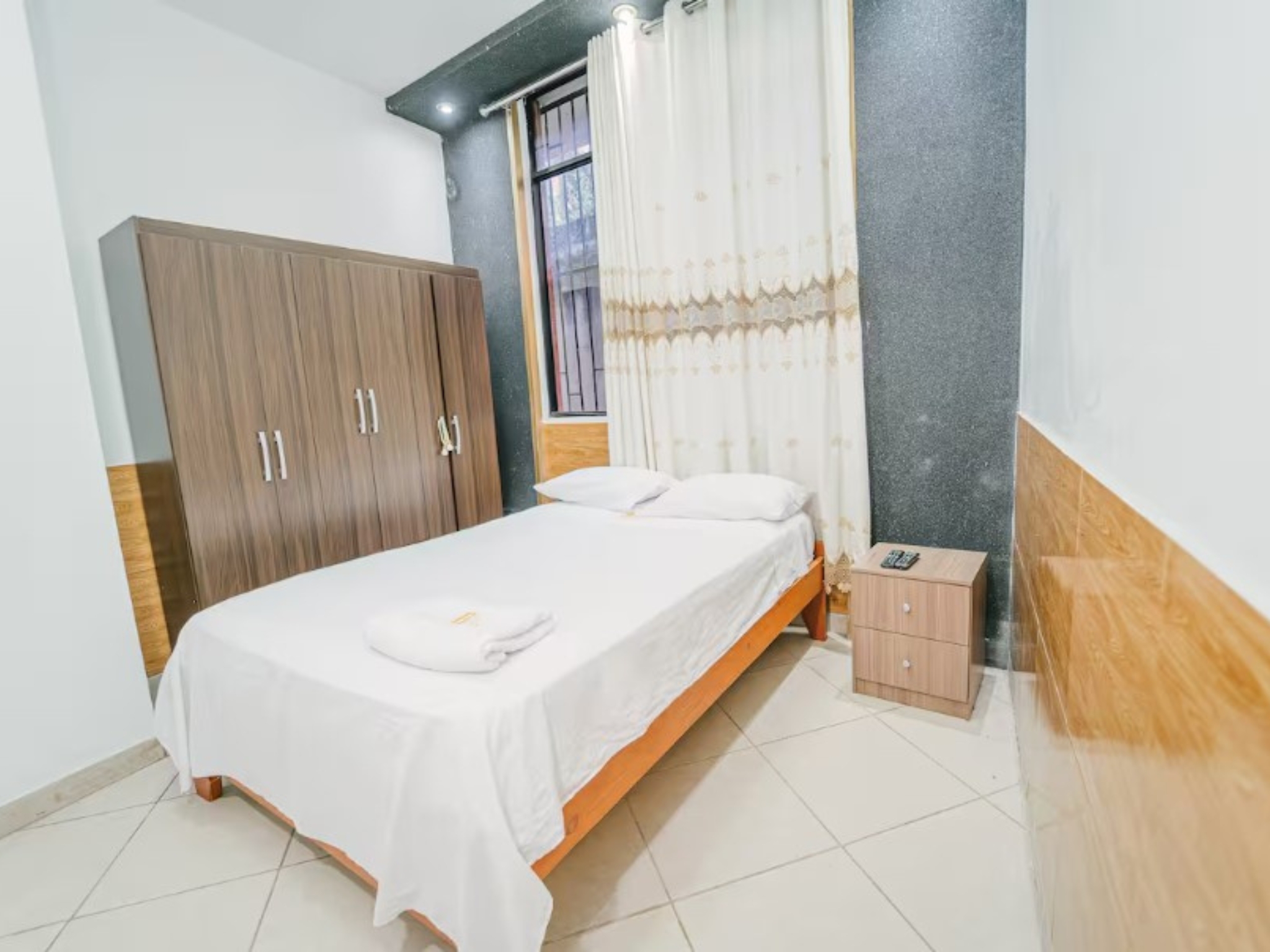 公寓，整套房屋或公寓