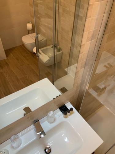 双人房（带独立浴室）