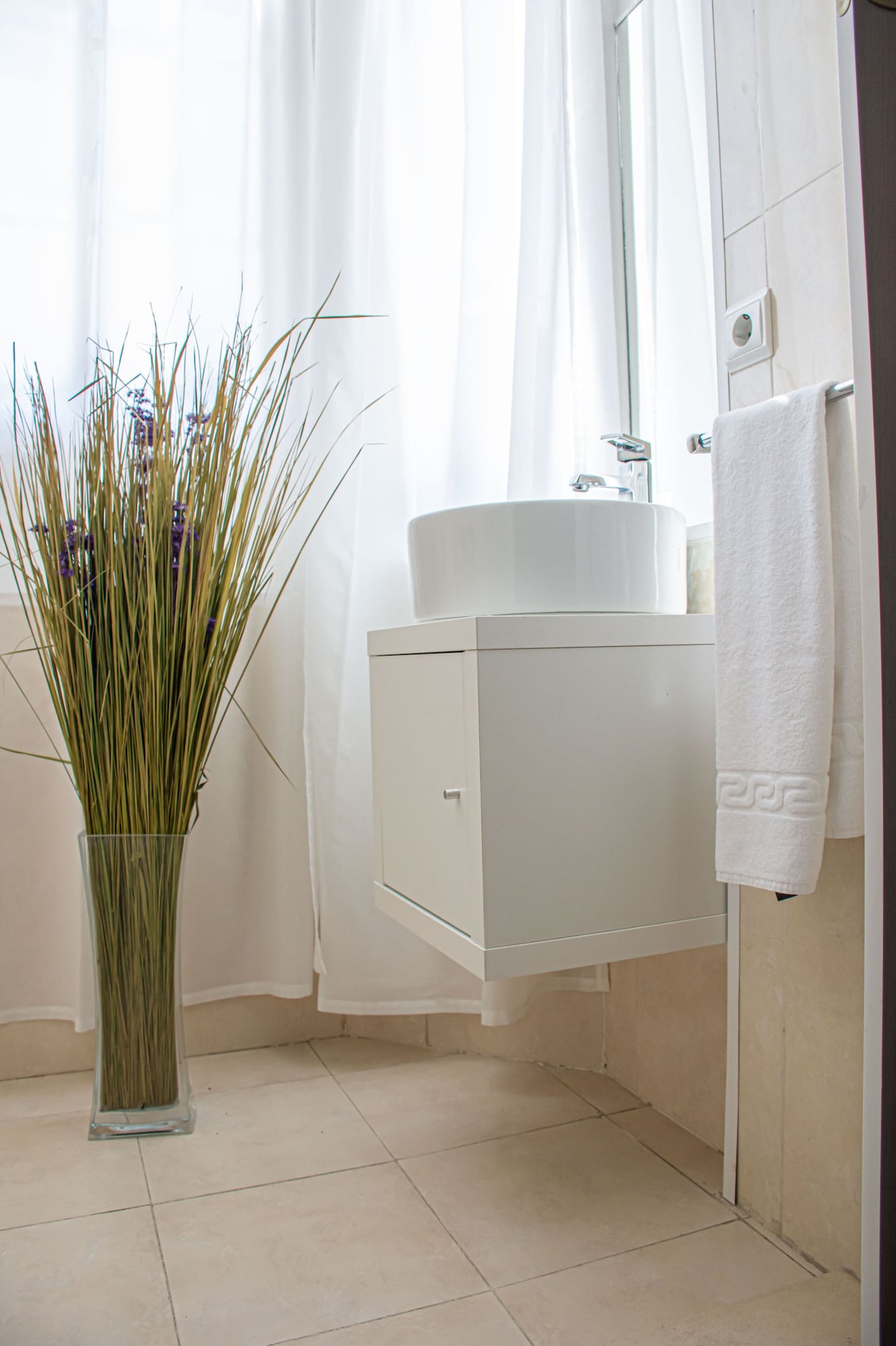 基础单人房， 城市景观