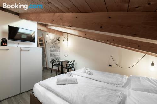 标准三人间-带空调-位于阁楼