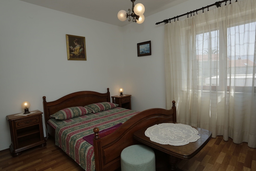 标准三卧室公寓