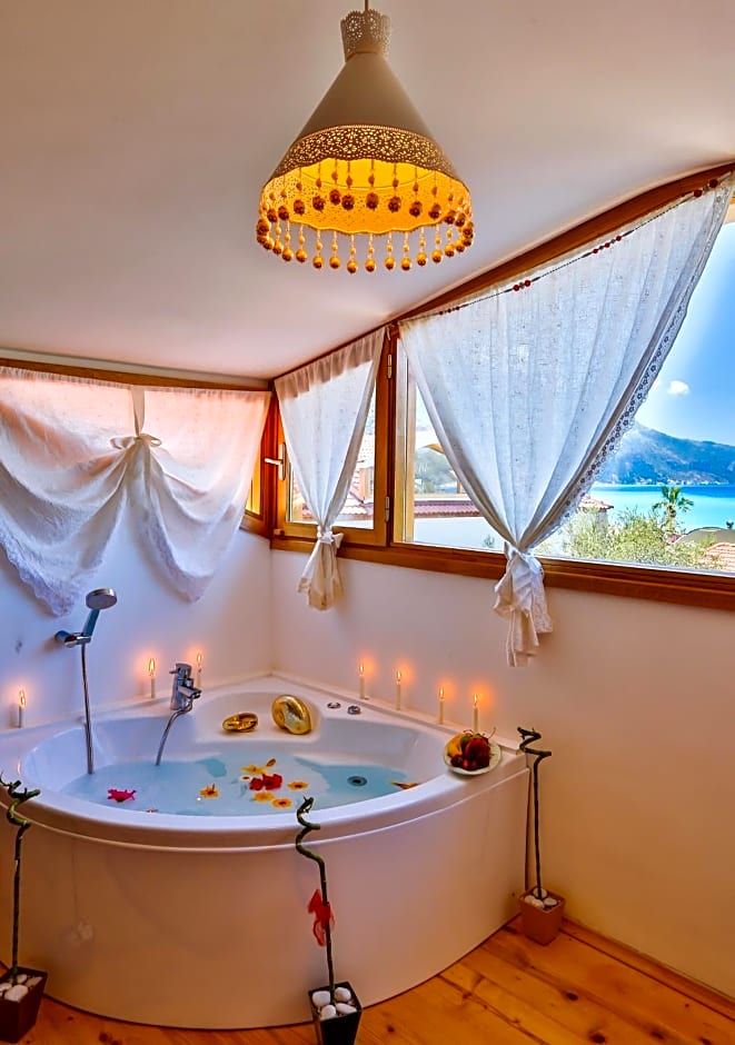 带海景的双人房-阁楼