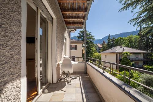 高级一卧室带阳台公寓