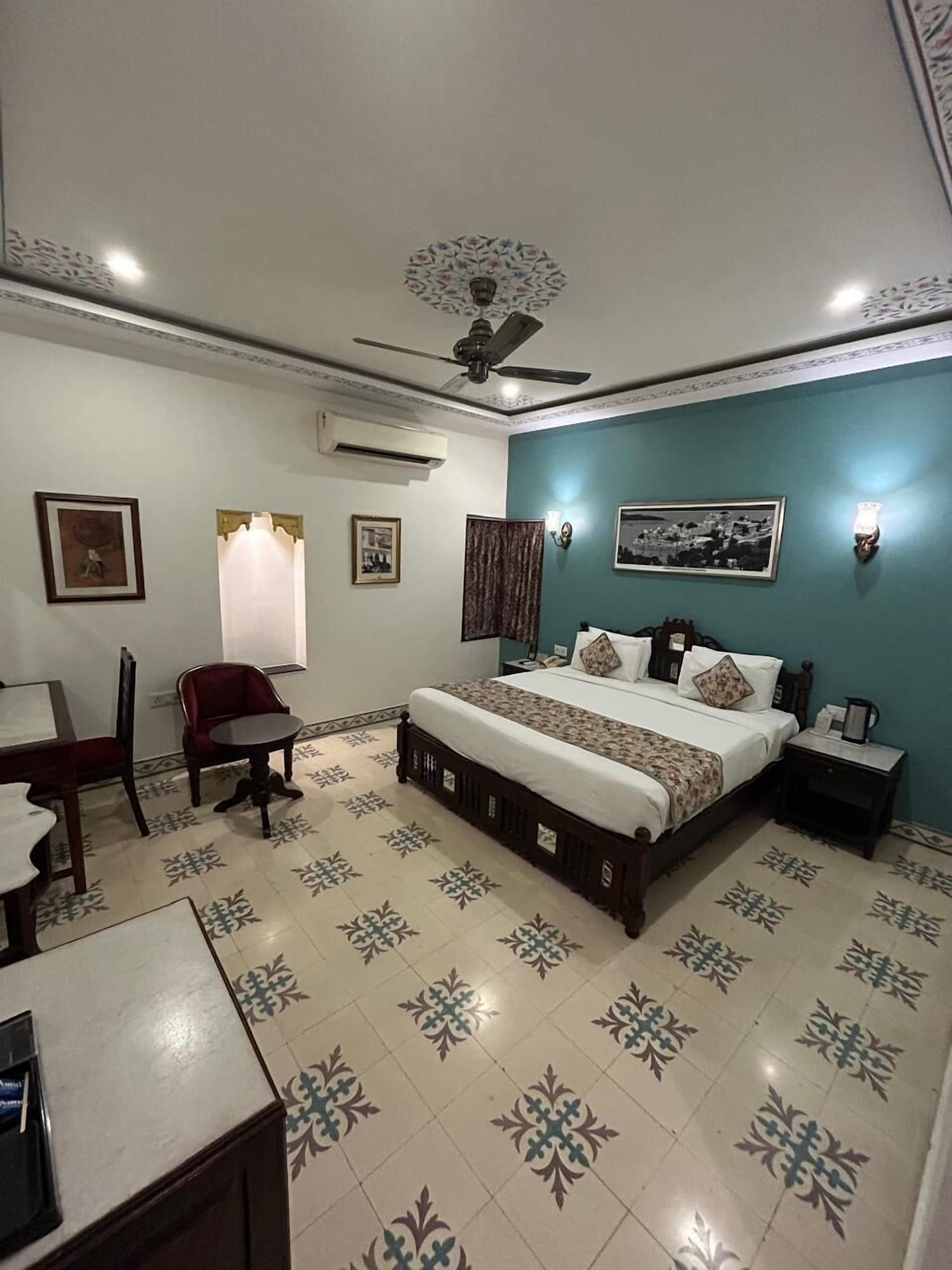 行政双人房， 1 张大床