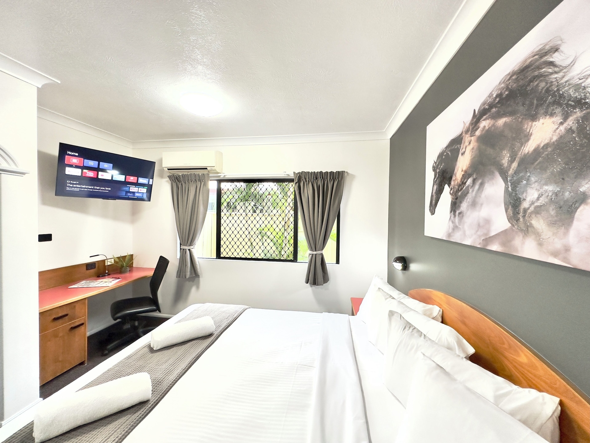 豪华特大床套房（SPA）