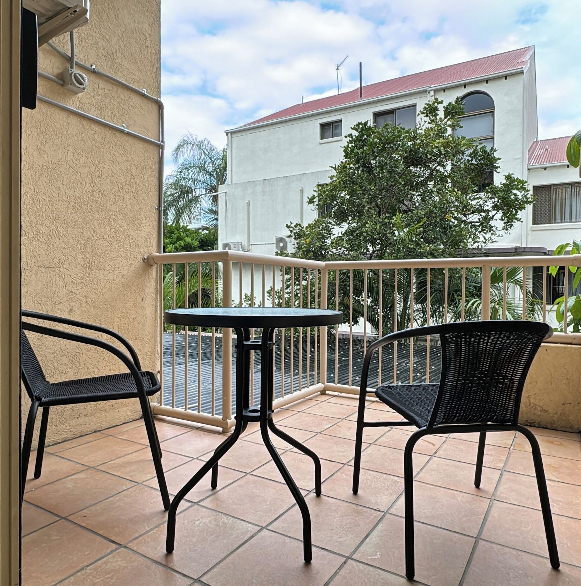 单人床/特大号床加阳台