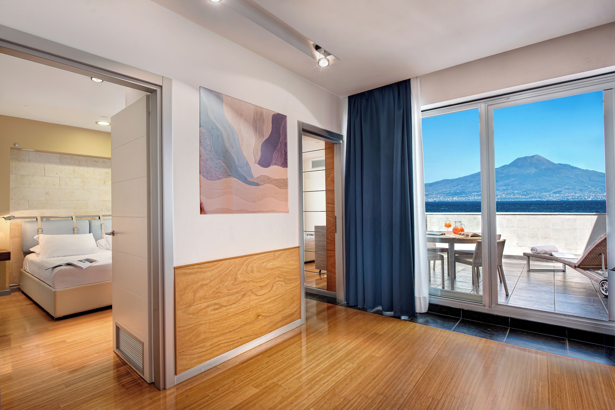 全景套房， 露台， 海景