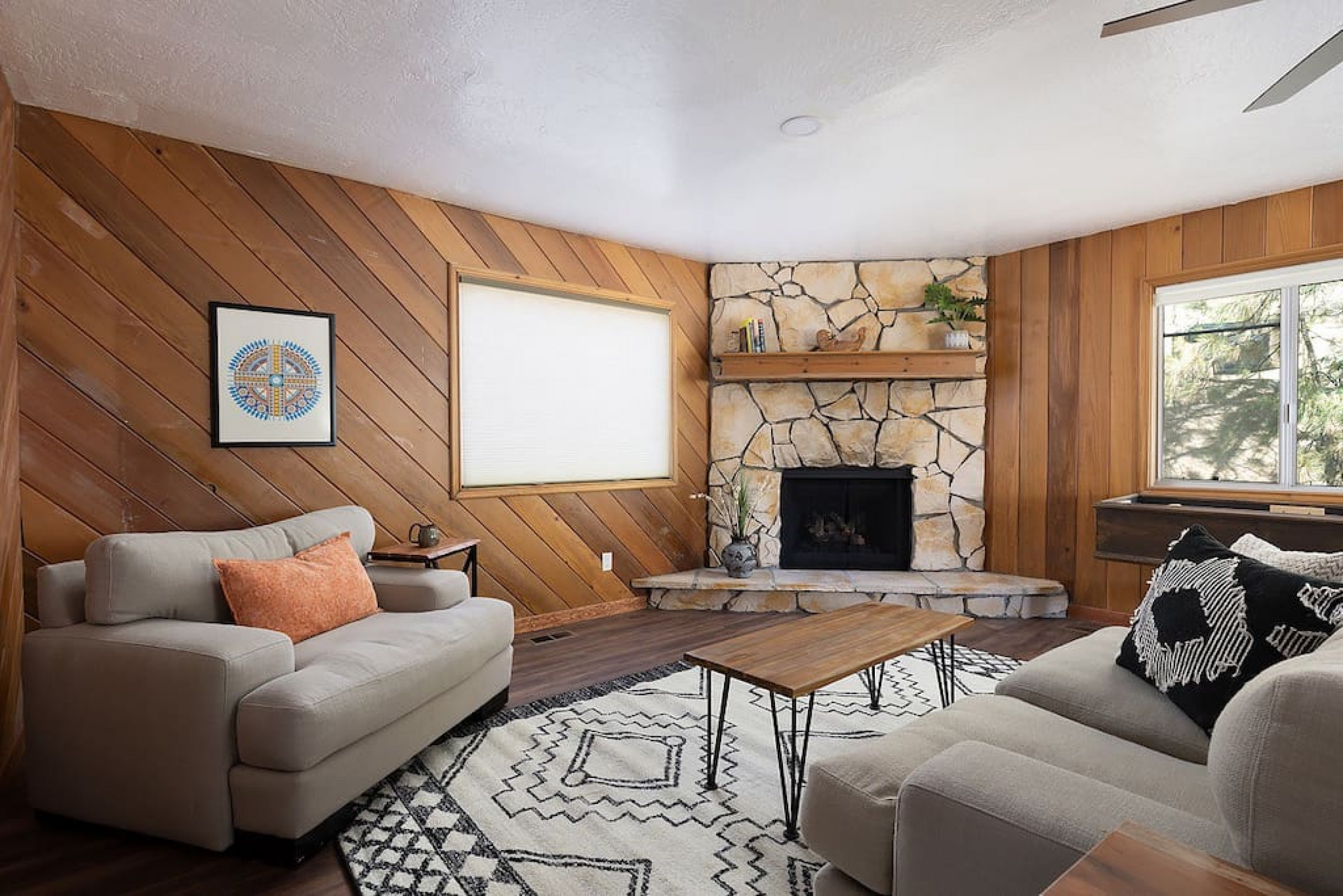 Magical Mountain Views And Cozy Gatherings-Enchanting Retreat