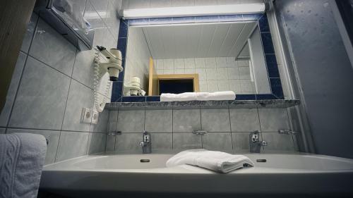 較大的兩臥室公寓