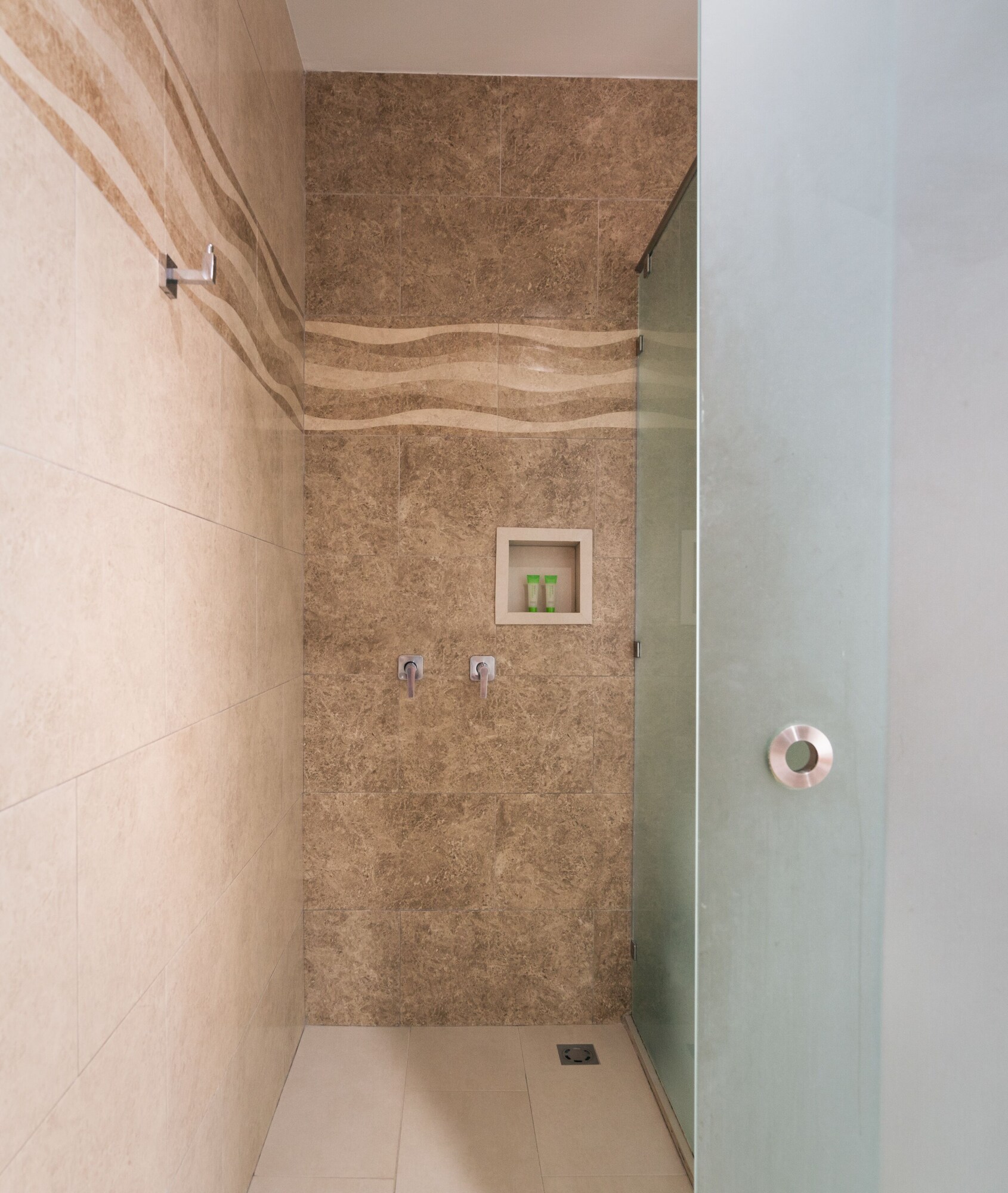 尊贵日出优选海景房