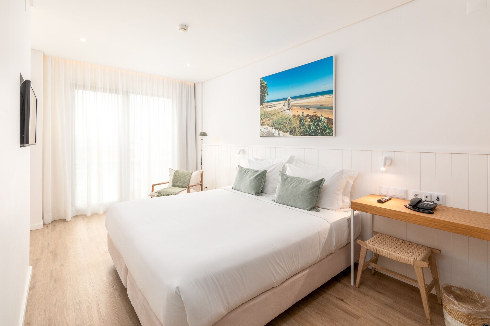 甄选双人或双床房