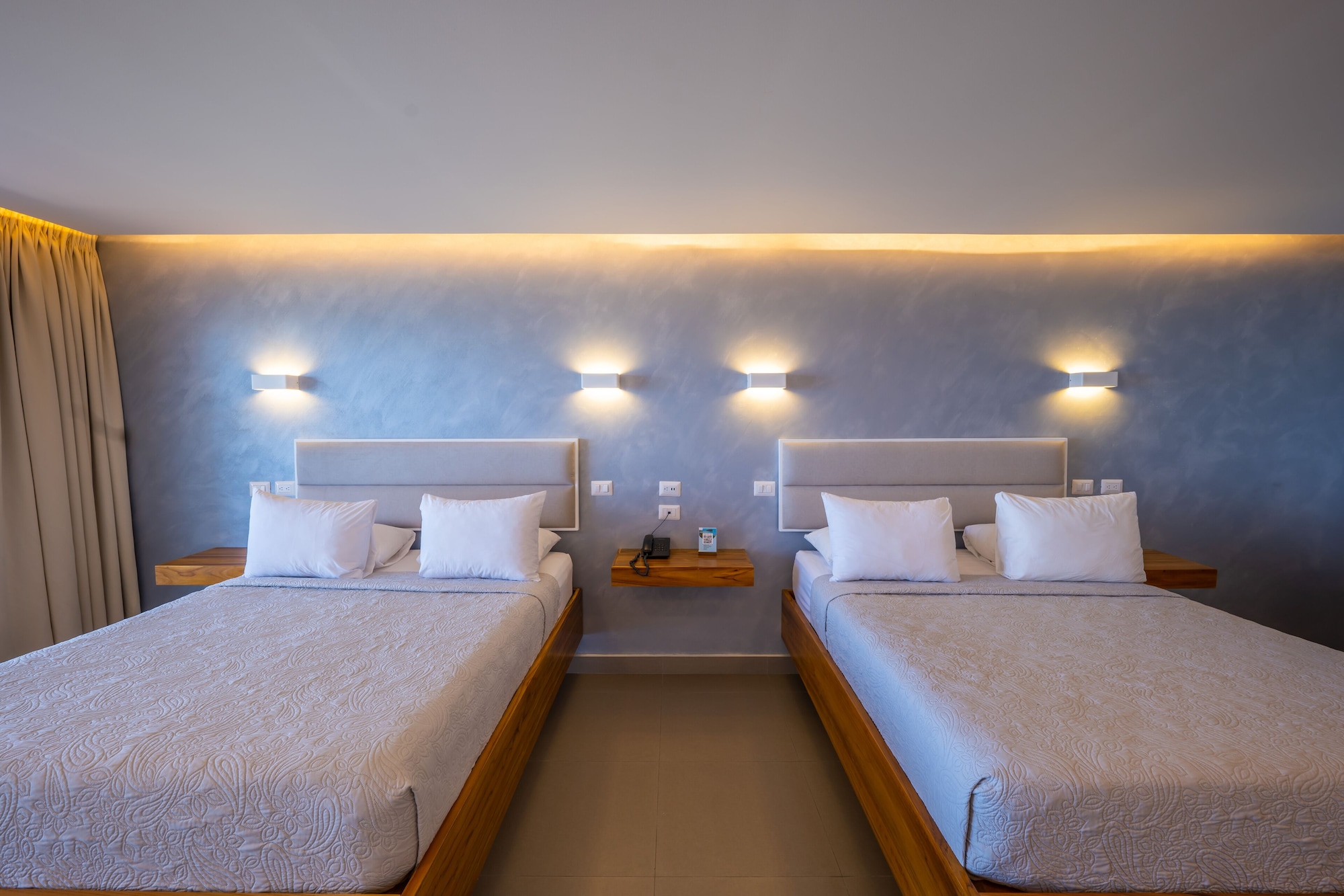 高级日落海景房