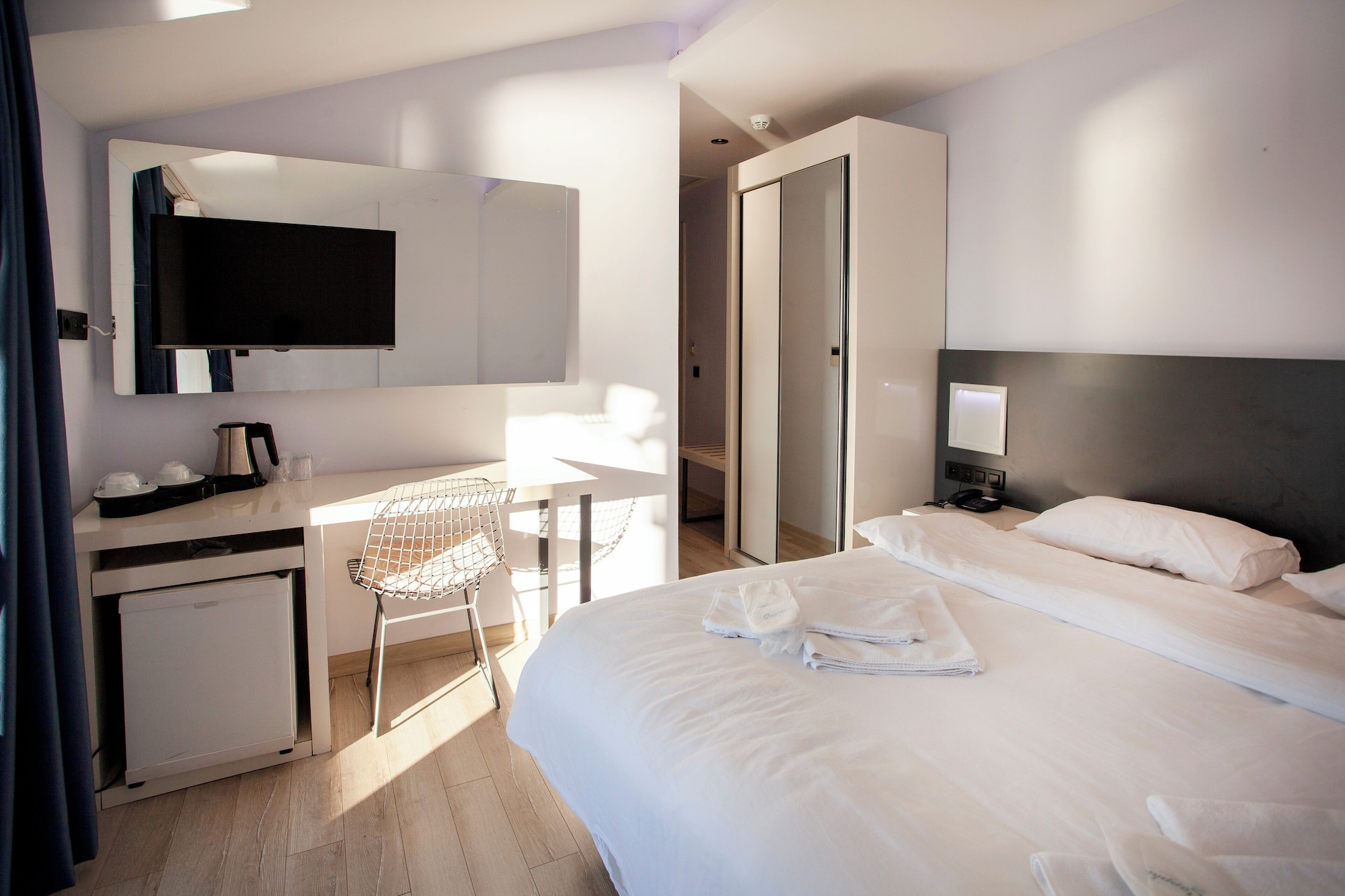 带海景的全景双人房