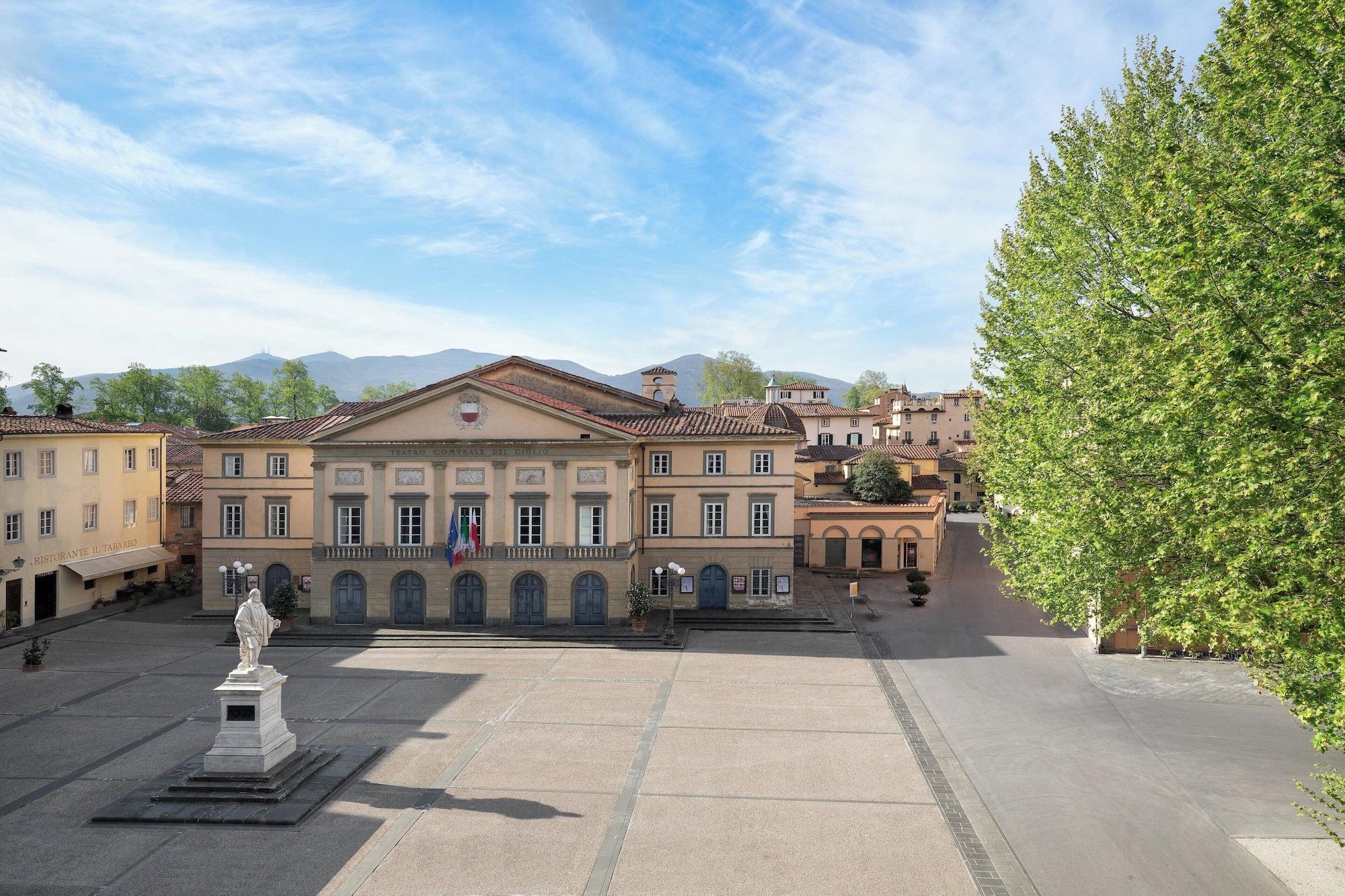 市景维瓦斯特大号床间