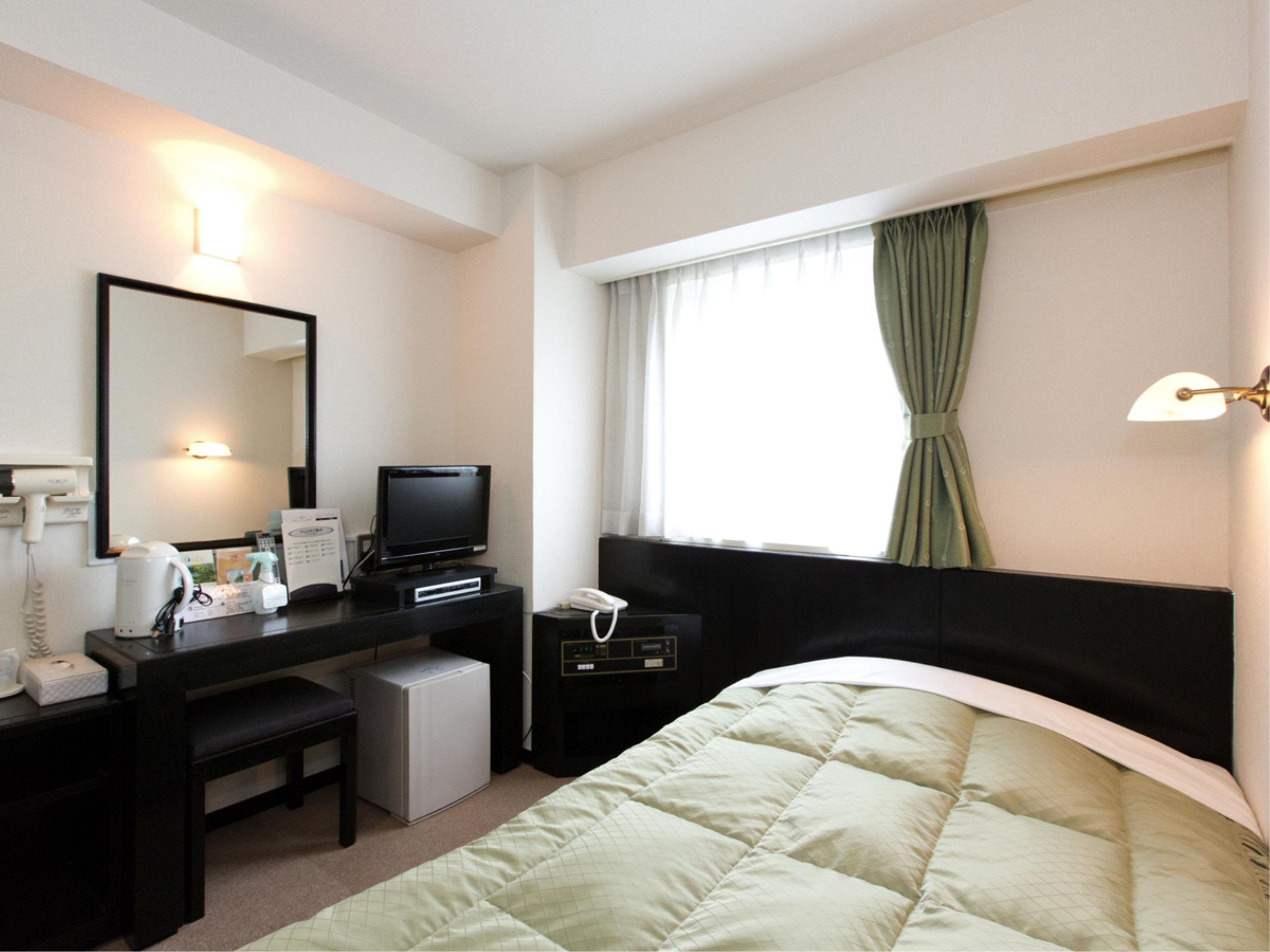 小型双人床房 - 禁烟