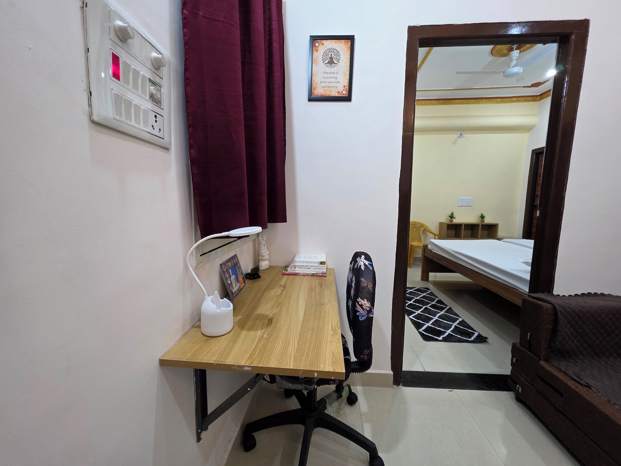 奢华公寓， 多张床， 阳台， 城市景观