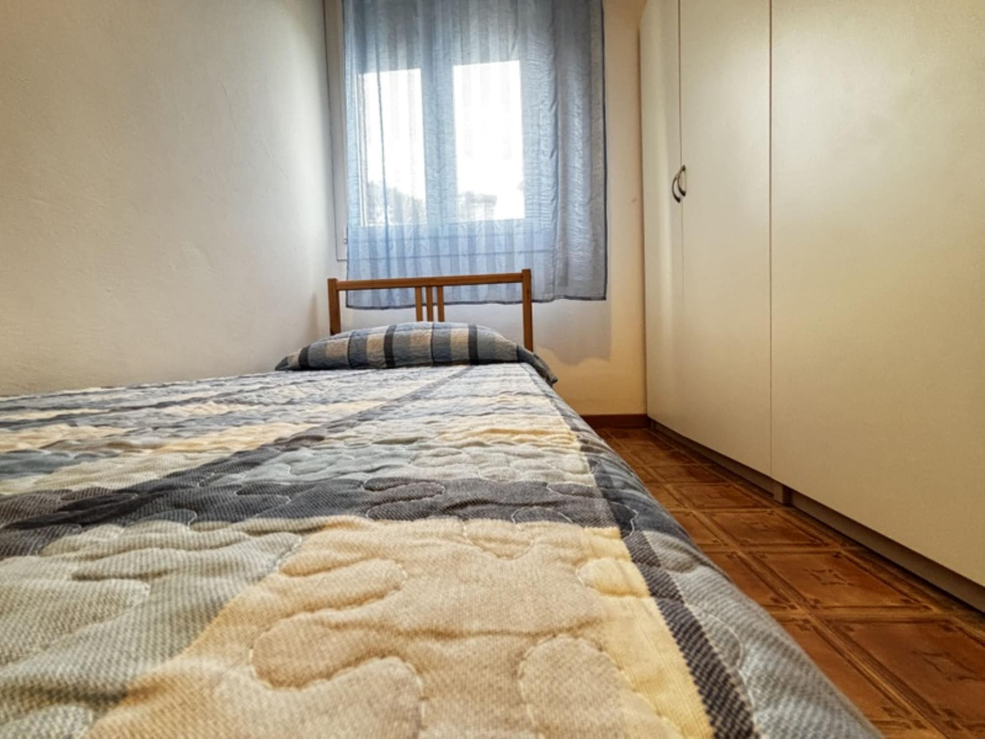 带阳台的花园景两卧室公寓