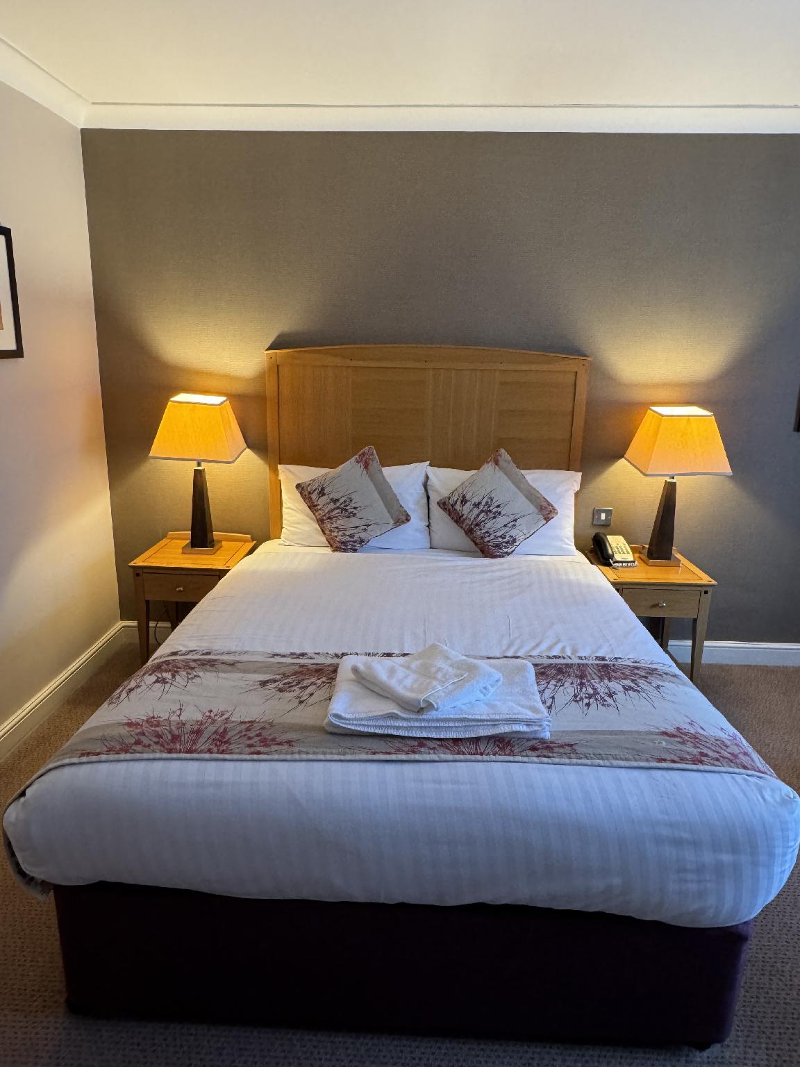 标准双人间 - 带一张双人床