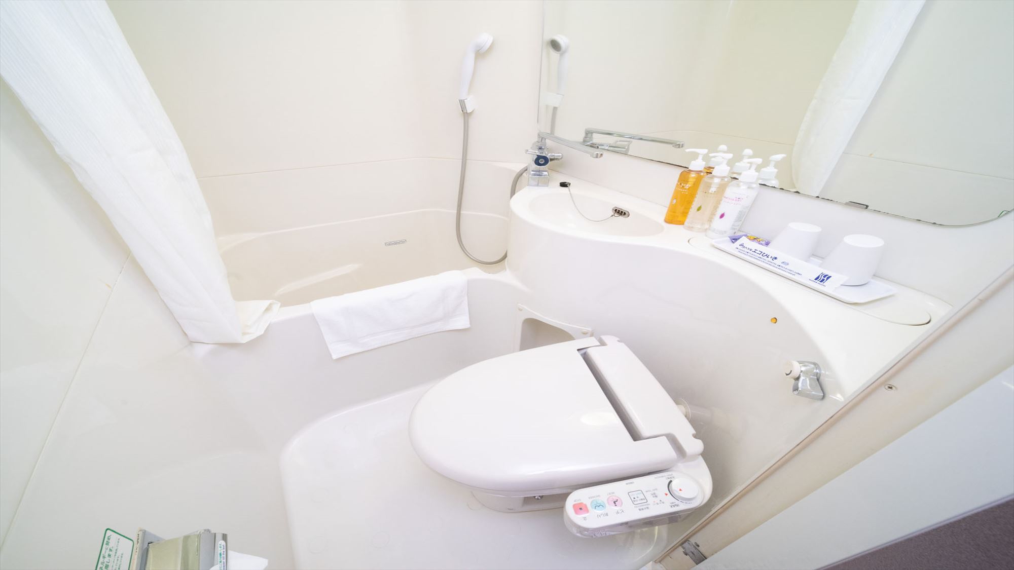 连通2间标准房，可吸烟