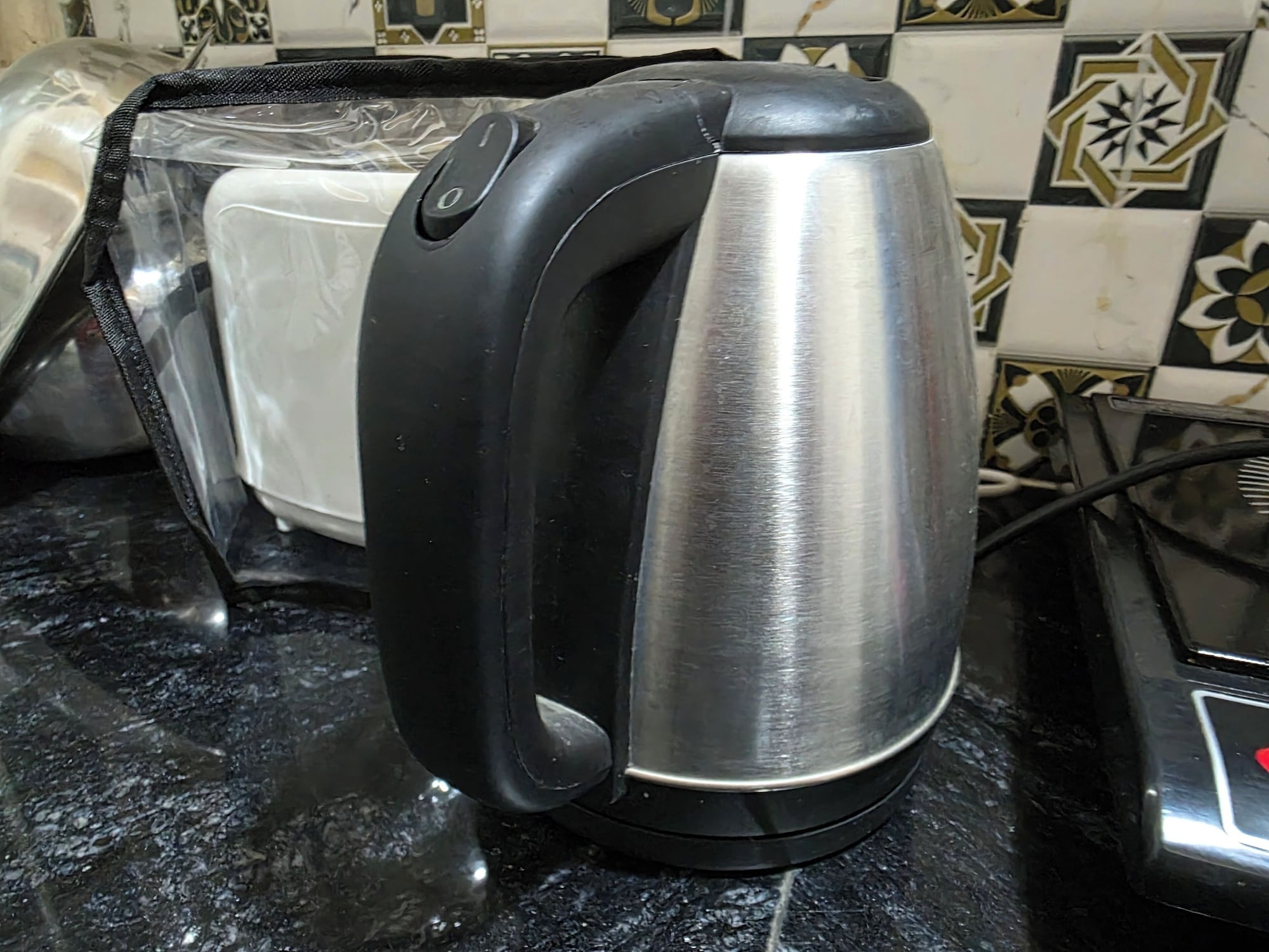 奢华公寓， 多张床， 阳台， 城市景观