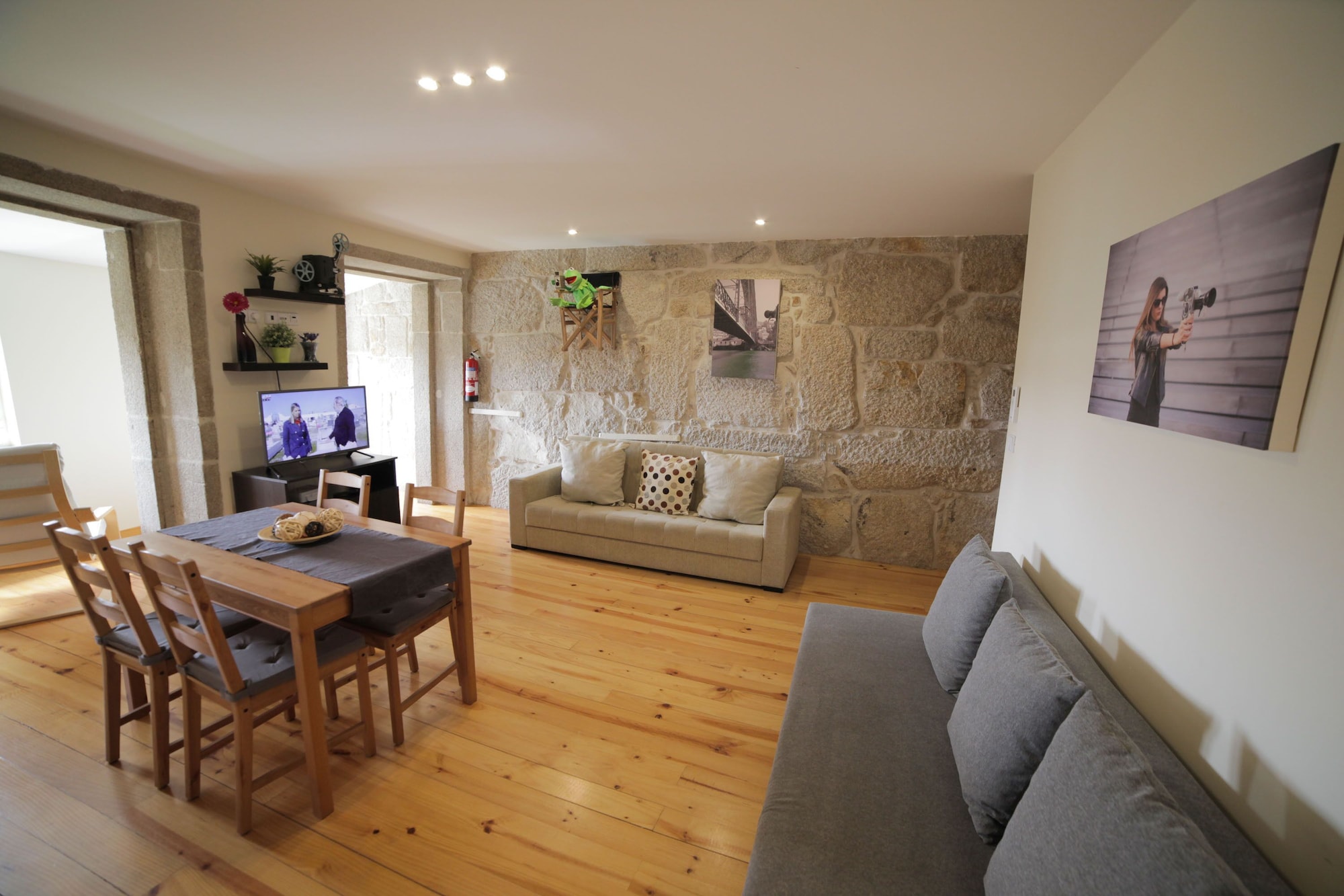 高级公寓， 1 间卧室 （3T）