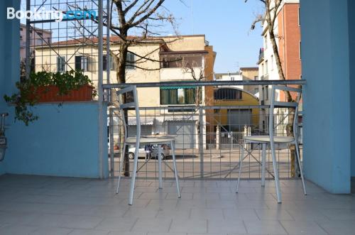 标准三人一室公寓