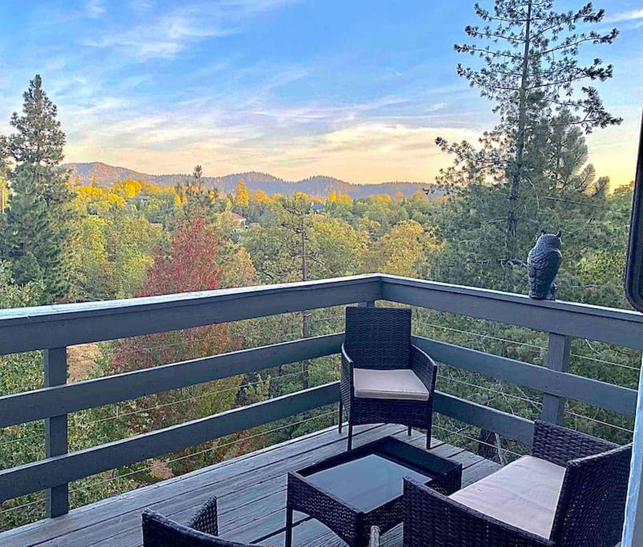 Magical Mountain Views And Cozy Gatherings-Enchanting Retreat