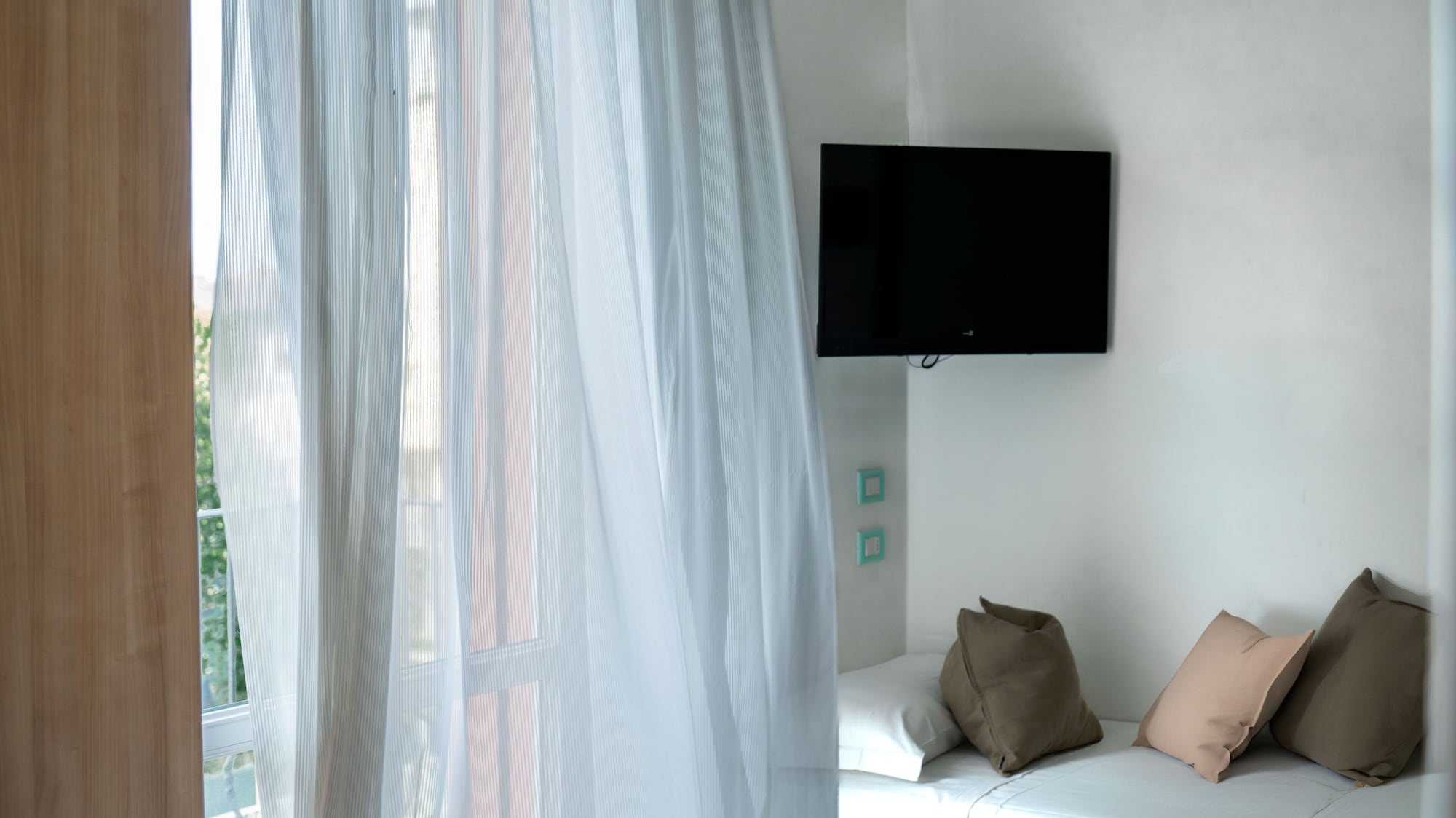 带阳台的舒适三人间