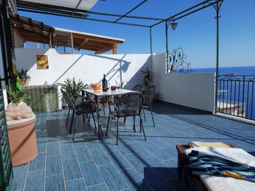 海景三卧室公寓