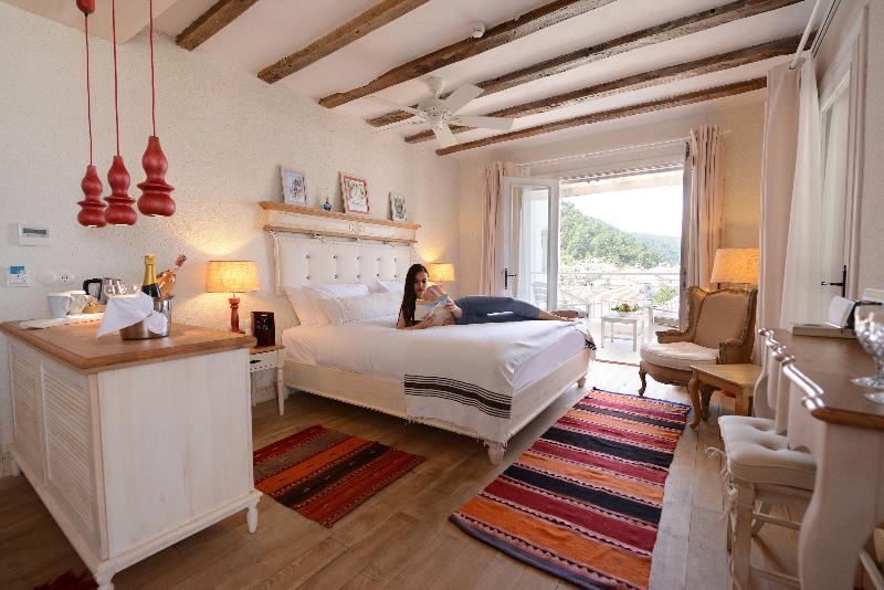 海景豪华套房（带按摩浴缸）