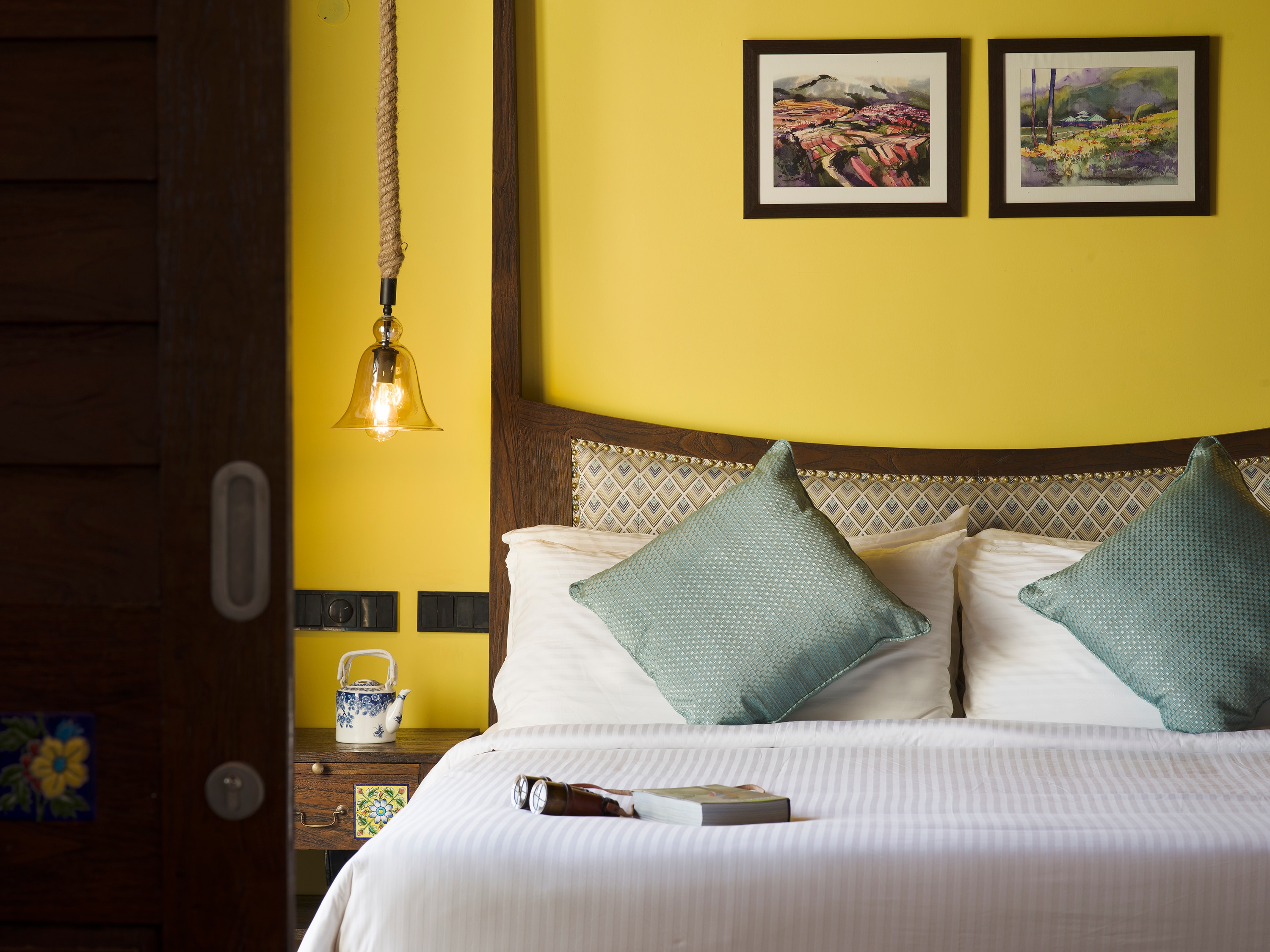 豪华特大床套房-无烟