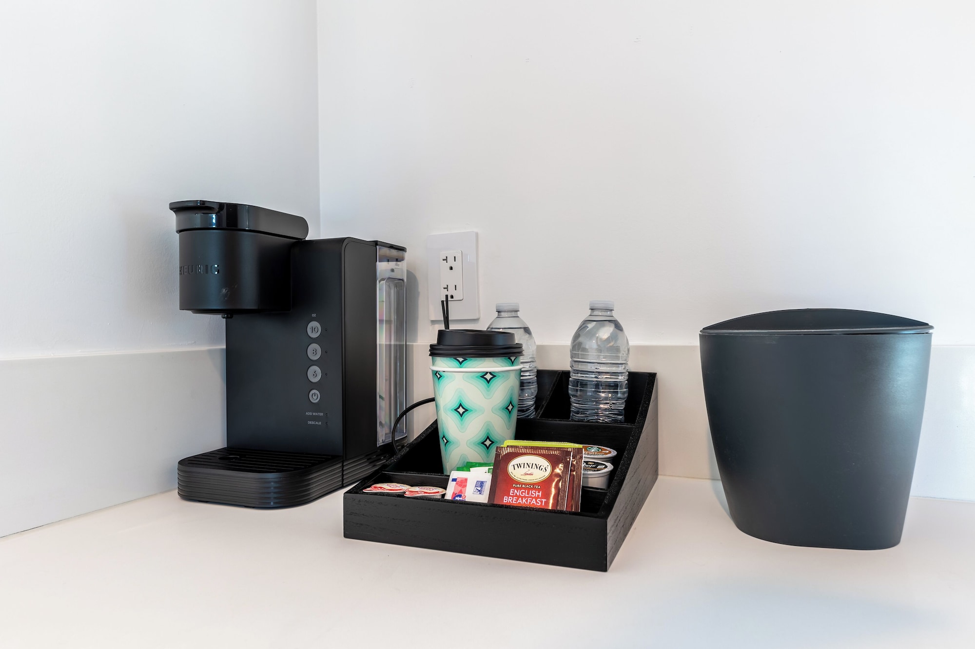 豪华大床房带阳台-禁烟