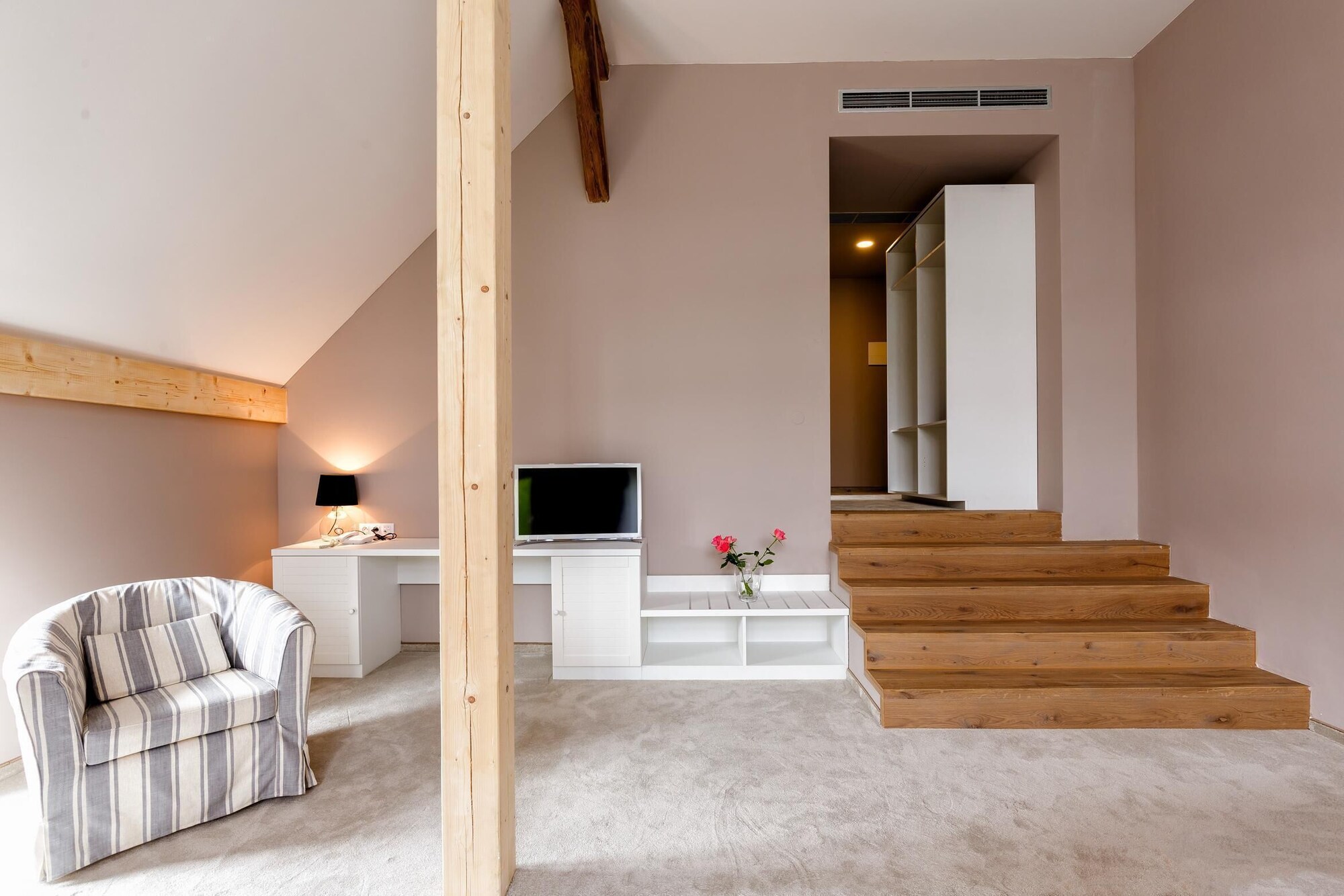 豪华套房 - 一楼