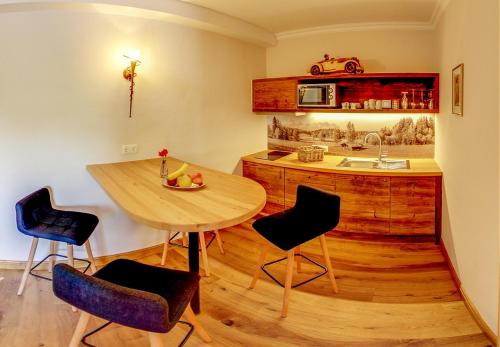 一卧室公寓（带阳台）