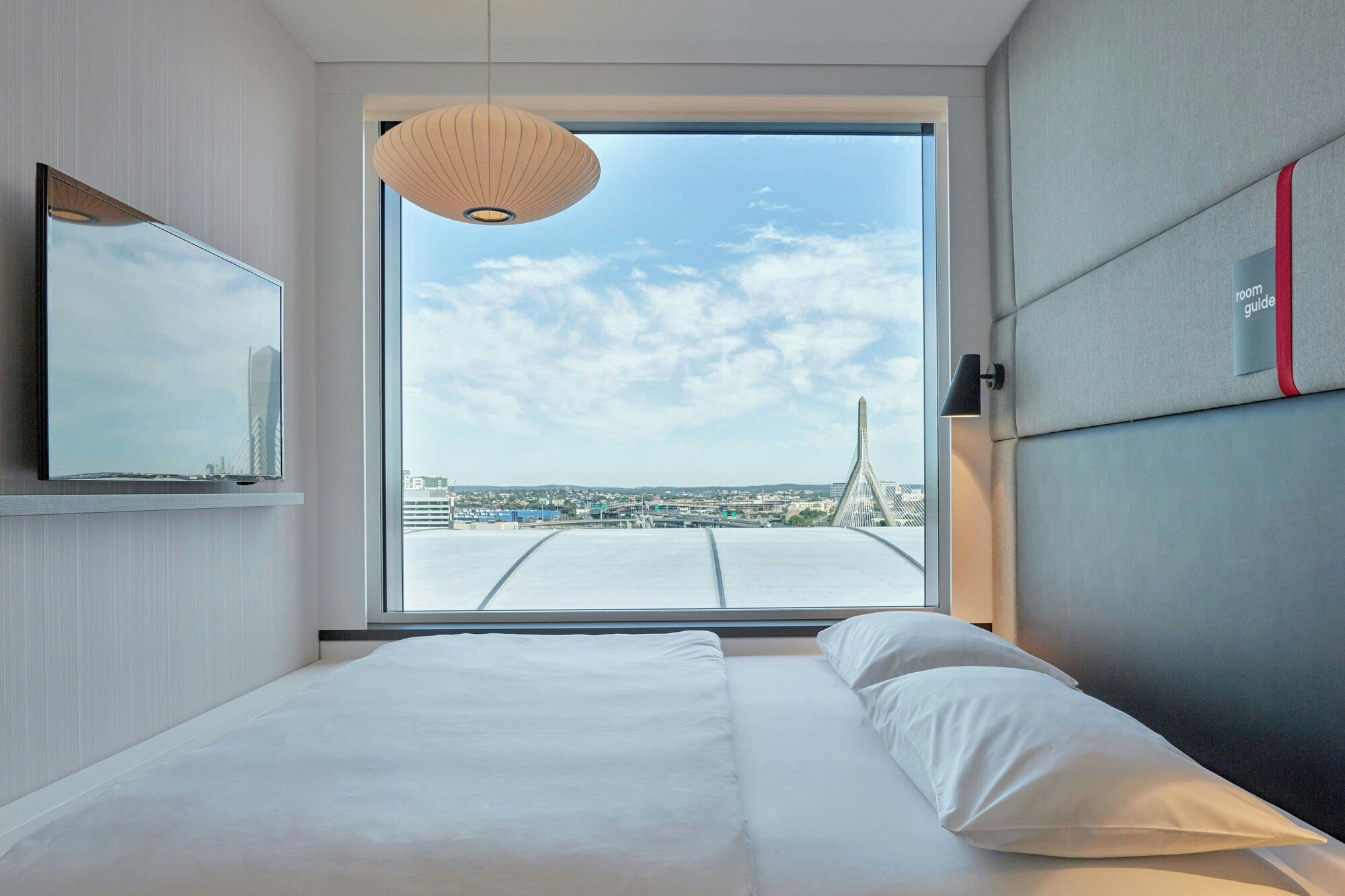 高楼层特大床房