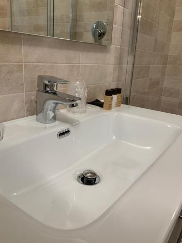 双人房（带独立浴室）