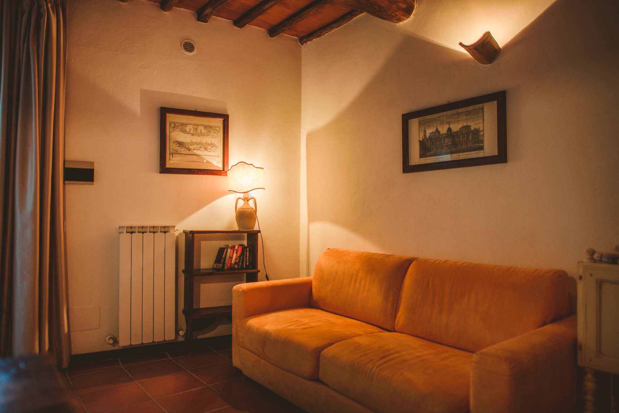 带葡萄园景观的一卧室公寓