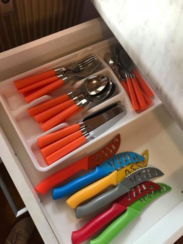 带阳台的两卧室公寓