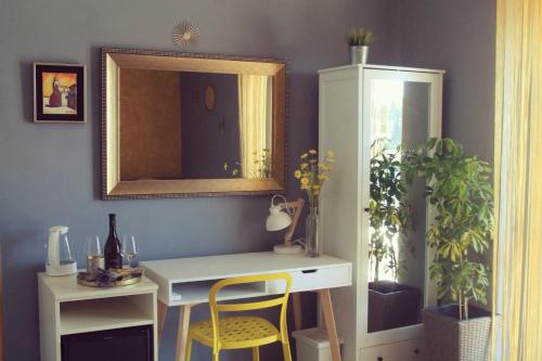 带阳台的海景双床间