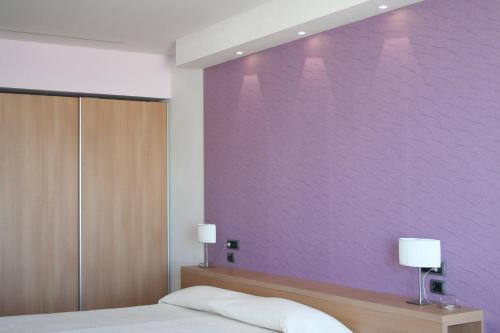 小型套房（带海景的）