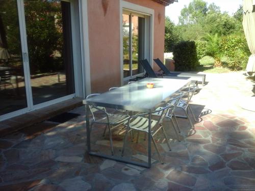 小屋（可供2名成人和2名小童入住）