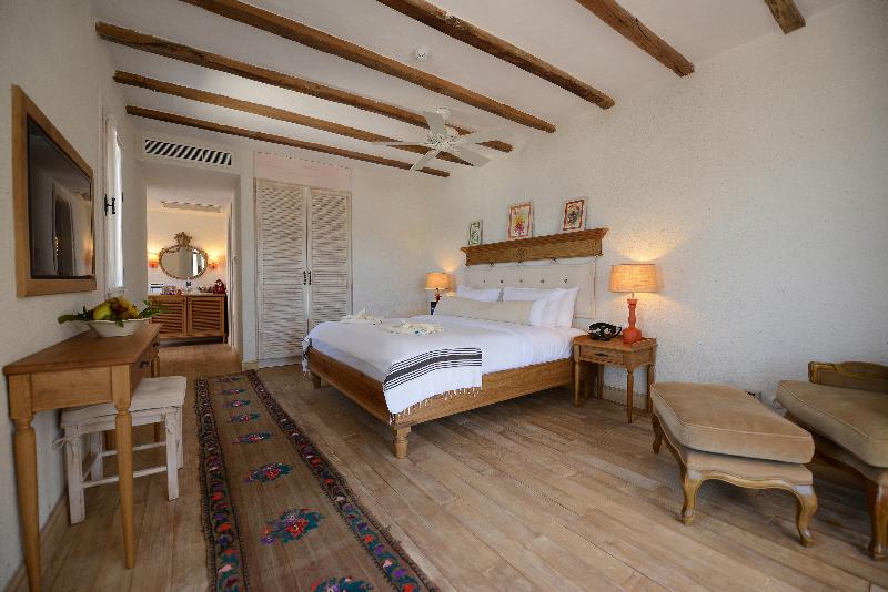 海景豪华套房（带按摩浴缸）