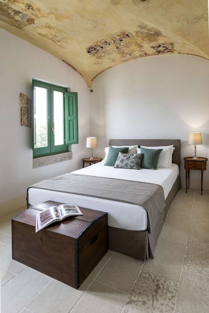 Double Room with Pool View