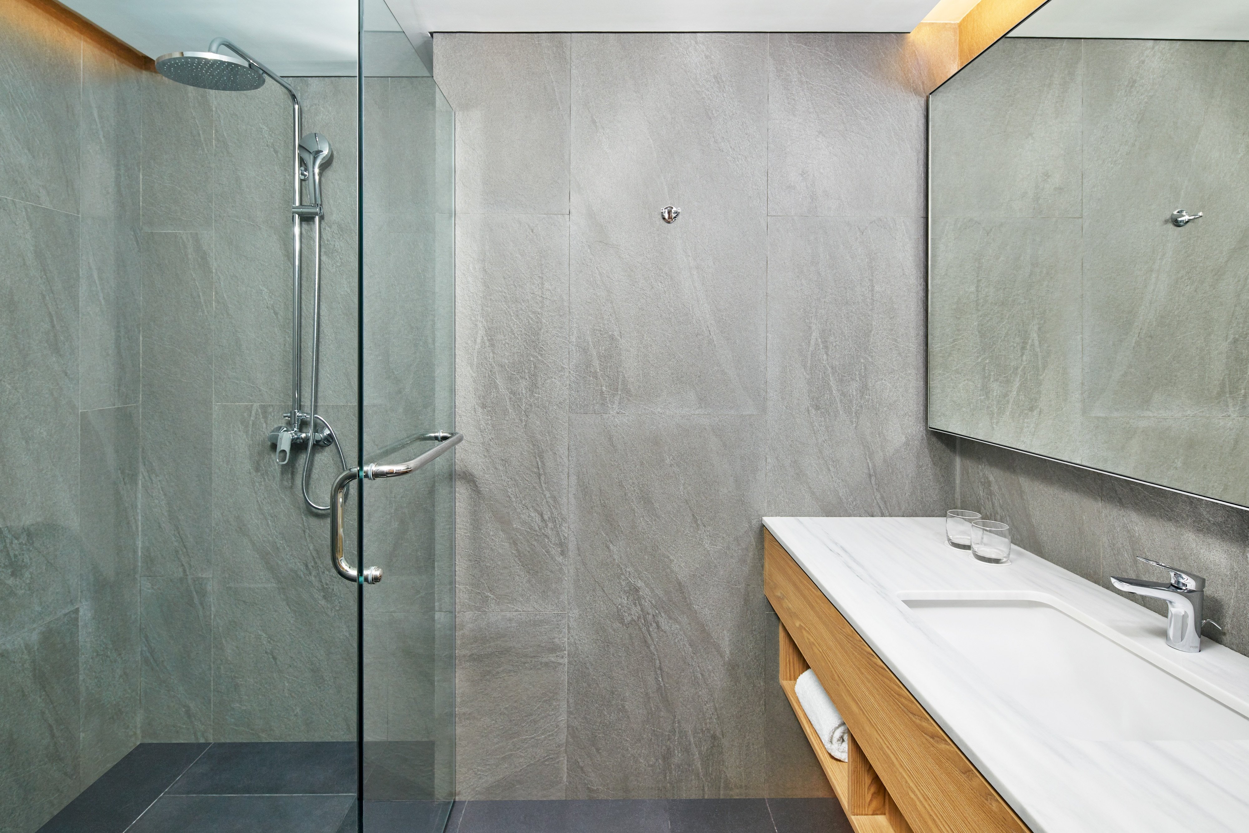 豪华双单人床房