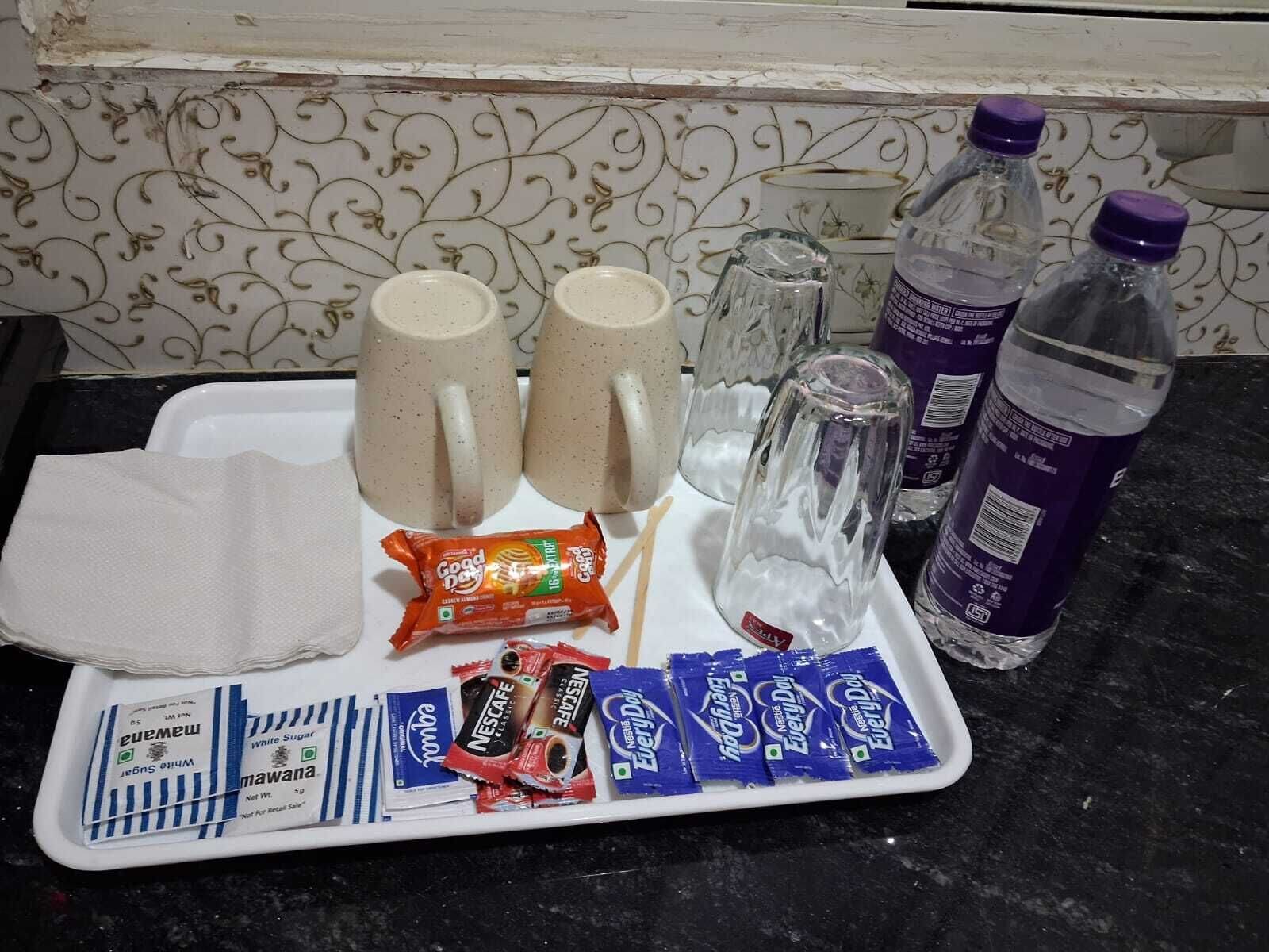 奢华公寓， 多张床， 阳台， 城市景观