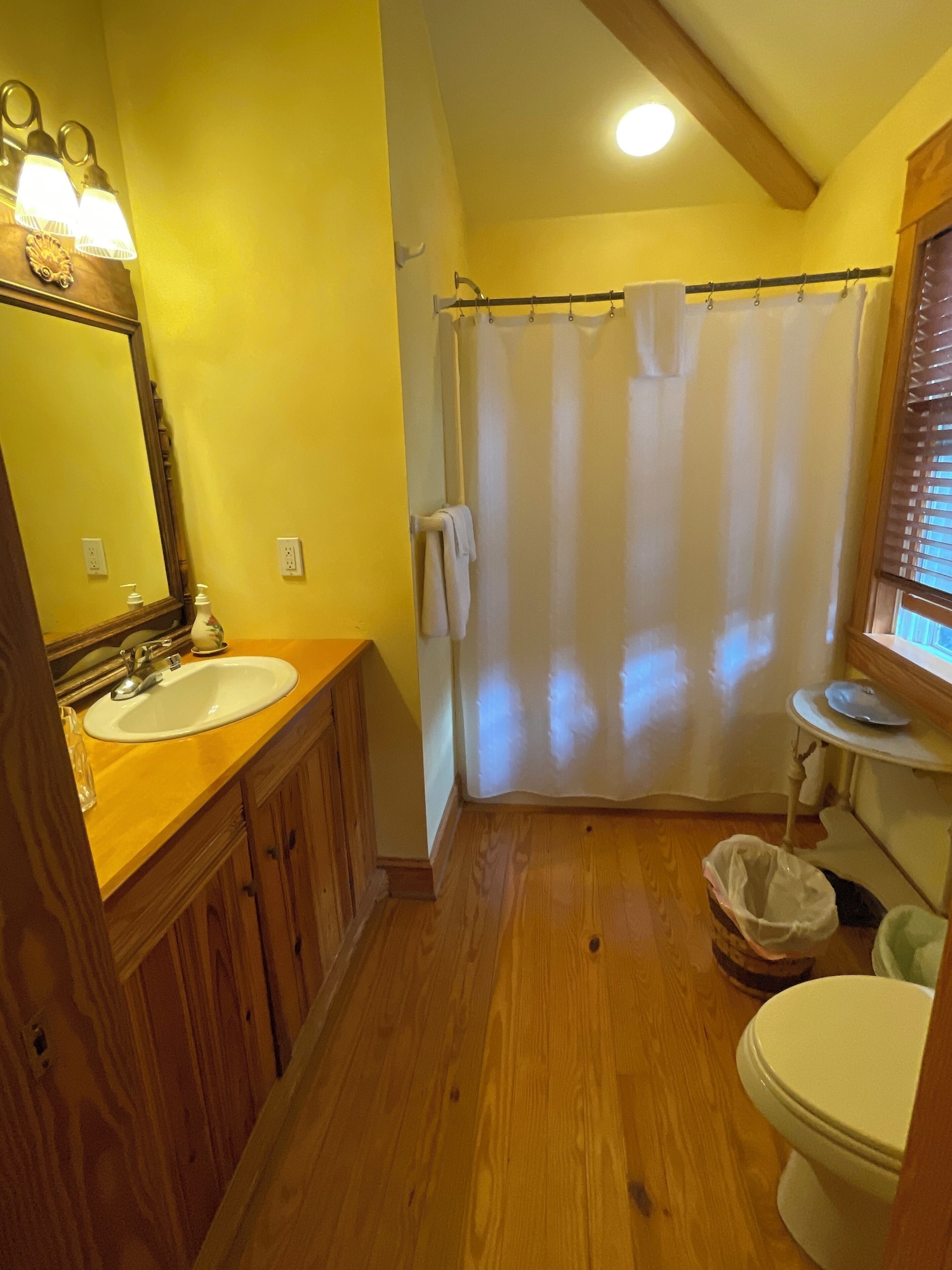 豪华大床间 - 禁烟