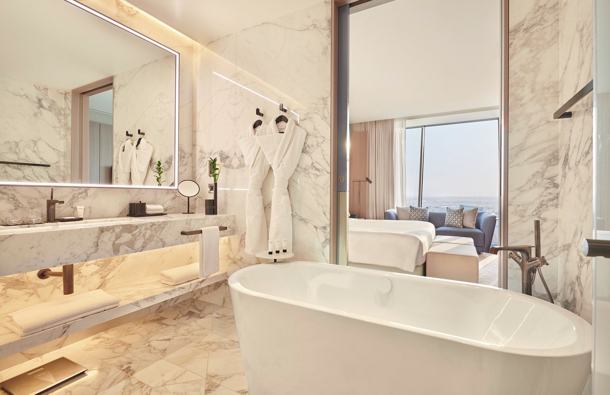 君悦豪华客房（特大床）